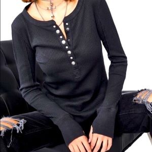 Free People Everest Henley Waffle Thermal Top Dark grey button up W/thumbholes